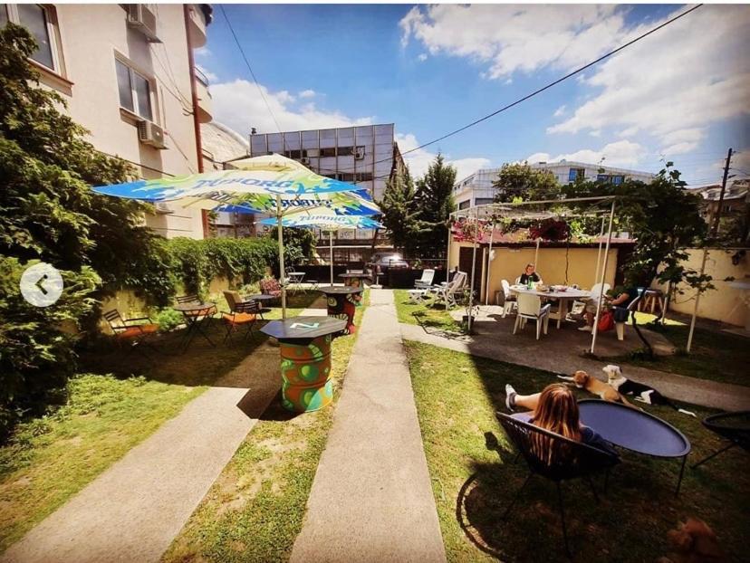 Nordic Hostel N-Box Skopje Exterior photo